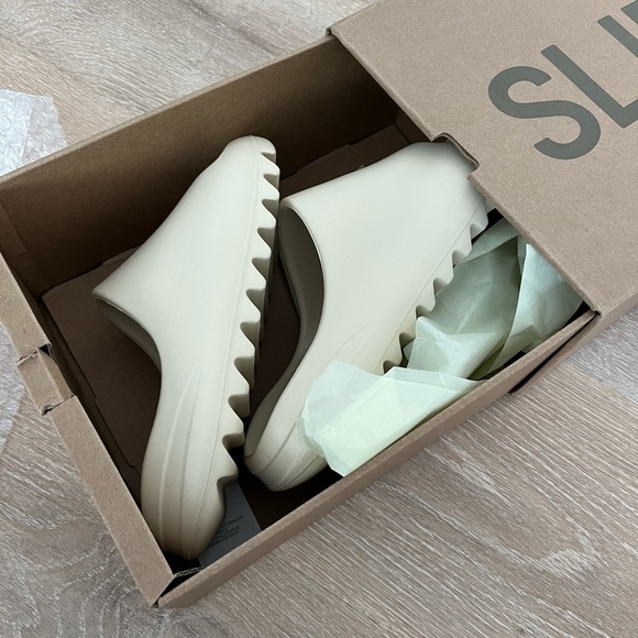 Yeezy Other - Yeezy slide made by adidas Bone men’s size 38 (5) NWTs
